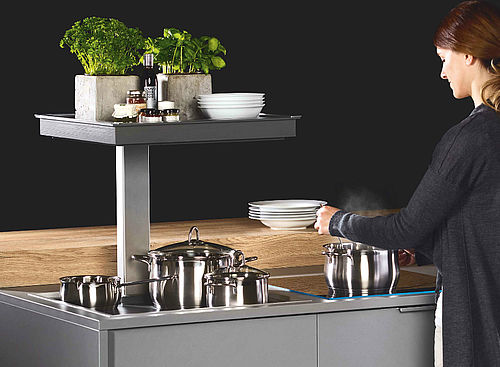 Tablare nutzen die Küchenecke optimal: Küchenplaner-Magazin